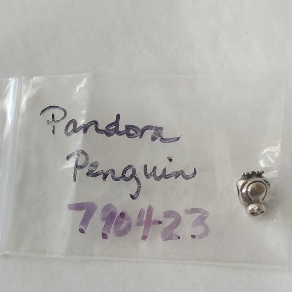 Pandora Retired Sterling Silver Smooth Head Penguin Animal Bead 790423 - Picture 3 of 5